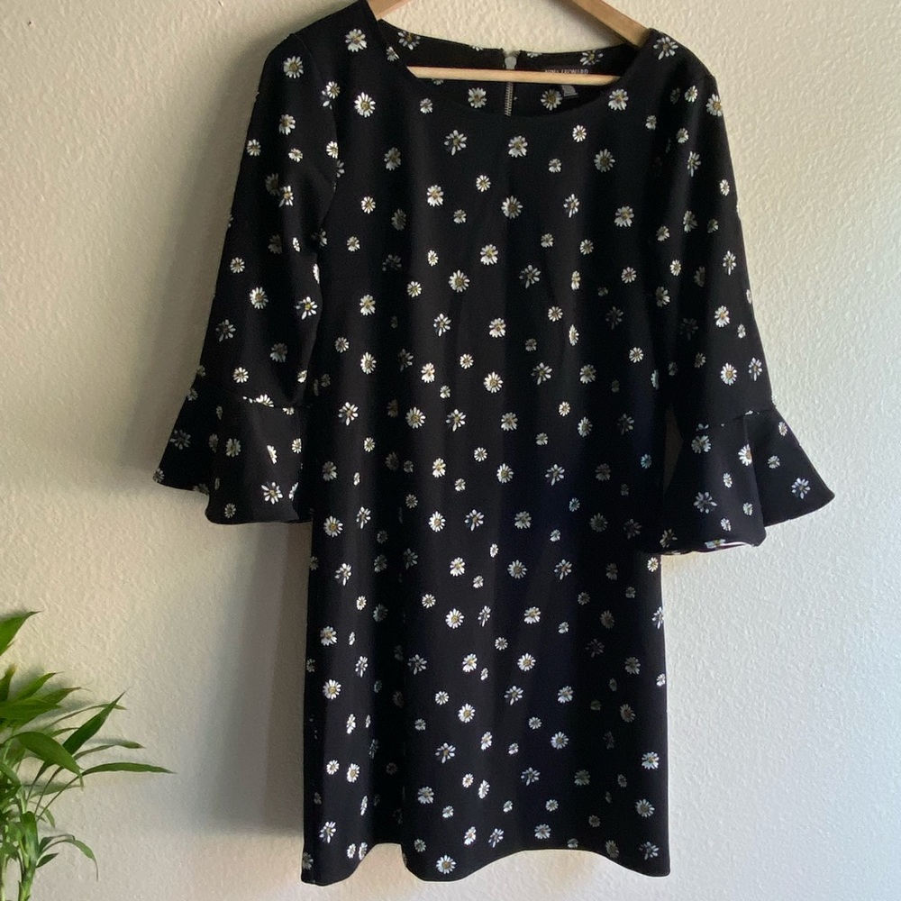 DAISY DRESS SIZE M - Picture 2 of 9